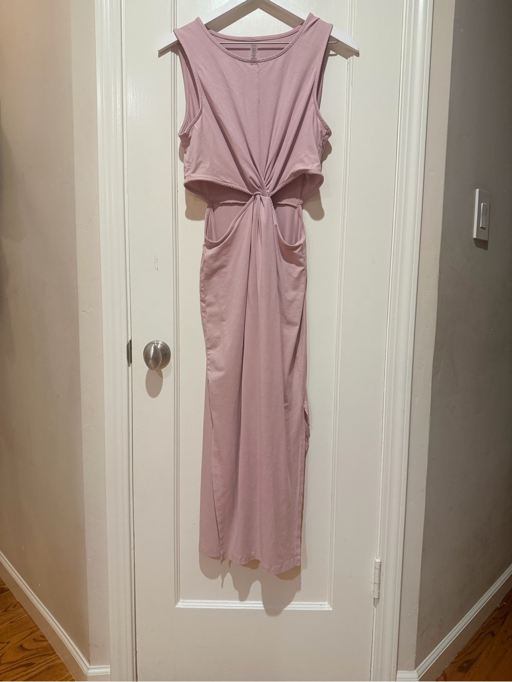 Beyond Yoga Around The World Midi Dress in Blush Bloom Medium - Picture 5 of 11